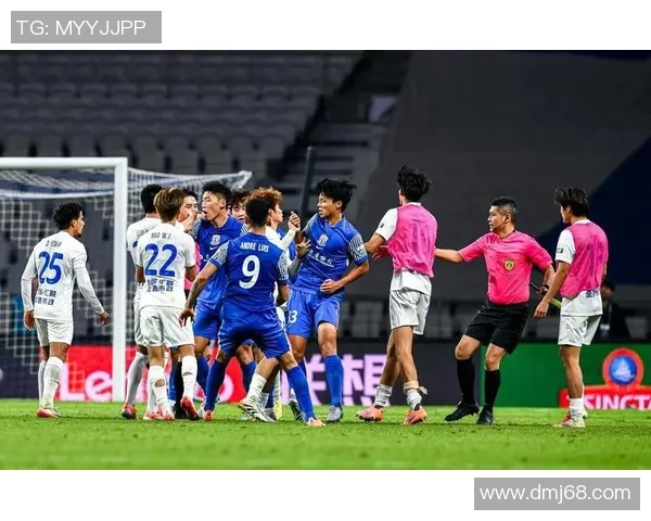 上海申花迎强劲对手巅峰对决再燃绿茵赛场激情争锋