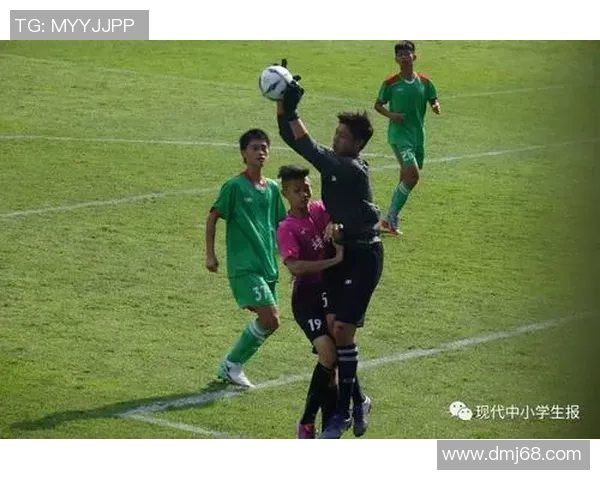 巅峰对决聚焦英雄联盟赛场热血较量燃动青春荣耀时刻 巅峰对决聚焦英雄联盟赛场热血较量燃动青春荣耀时刻