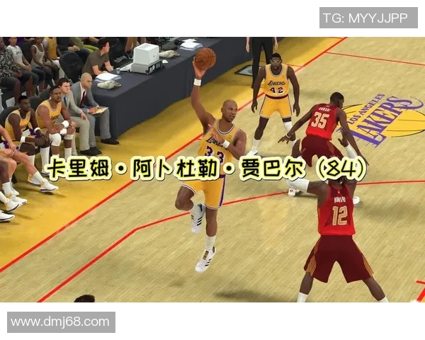 卡里姆阿布杜尔贾巴尔的传奇篮球生涯与影响力解析